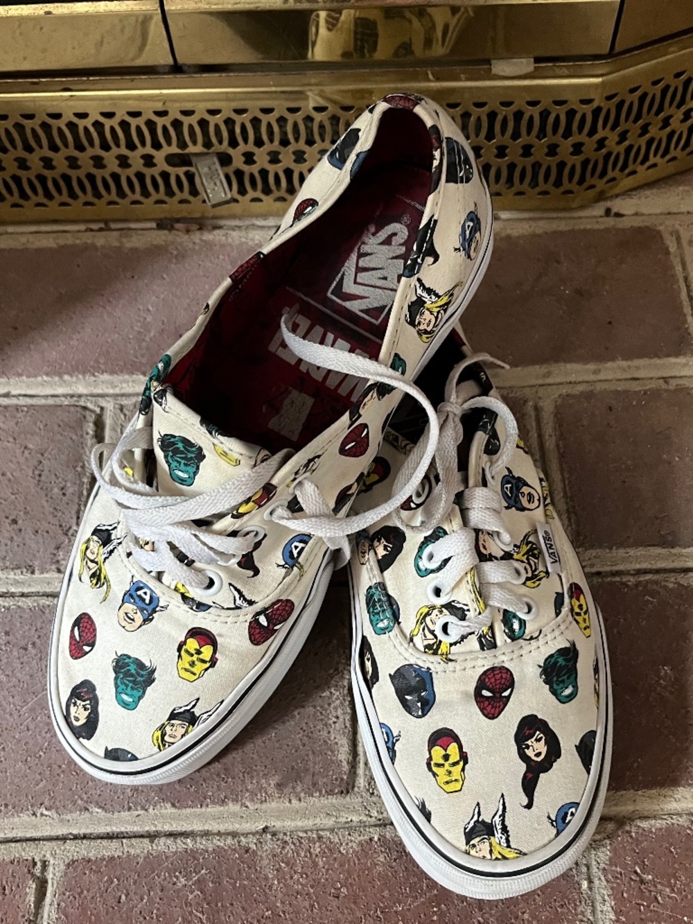 Vans x Marvel “Avengers Head”